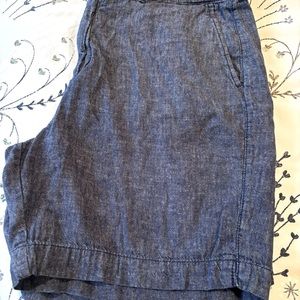 OLD NAVY BLUE CHAMBRAY SHORTS